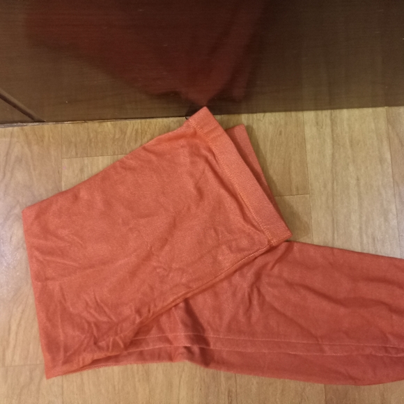 Crimson orange color legging size S - Picture 2 of 2